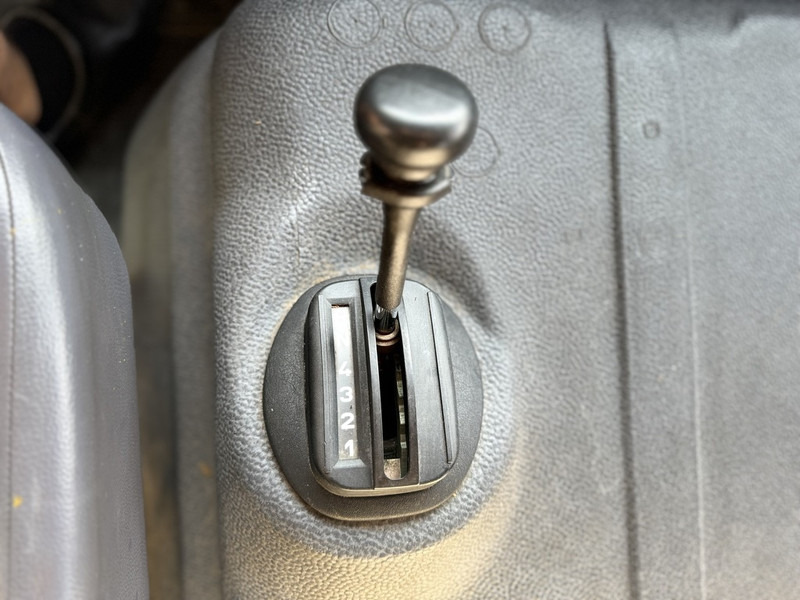 משאית אש Mercedes-Benz 817: תמונה 19