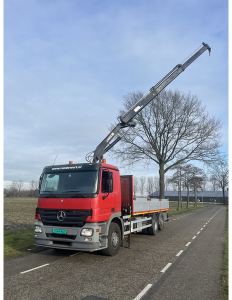 Mercedes-Benz ACTROS 2832 - MKG HKL140 - automaat - EURO5 -lift/stuur as - 600dkm - 2006 - משאית צד נופל/ שטוחה, משאית מנוף: תמונה 2 Mercedes-Benz ACTROS 2832 - MKG HKL140 - automaat - EURO5 -lift/stuur as - 600dkm - 2006 - משאית צד נופל/ שטוחה, משאית מנוף: תמונה 2