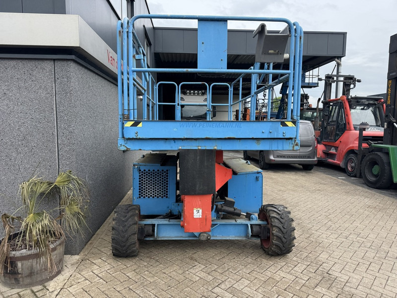 UpRight SL26SL - מעלית מספריים: תמונה 5 UpRight SL26SL - מעלית מספריים: תמונה 5
