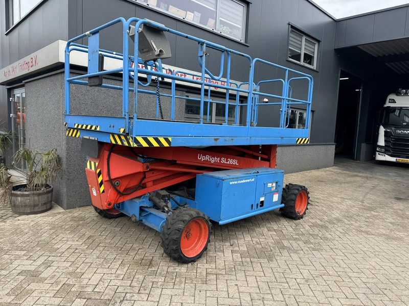 UpRight SL26SL - מעלית מספריים: תמונה 3 UpRight SL26SL - מעלית מספריים: תמונה 3
