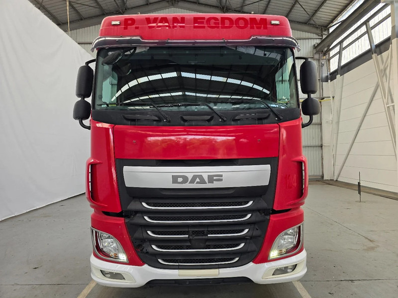 DAF XF 460 AIRCO / MANUEL / RETARDER - יחידת טרקטור: תמונה 2 DAF XF 460 AIRCO / MANUEL / RETARDER - יחידת טרקטור: תמונה 2