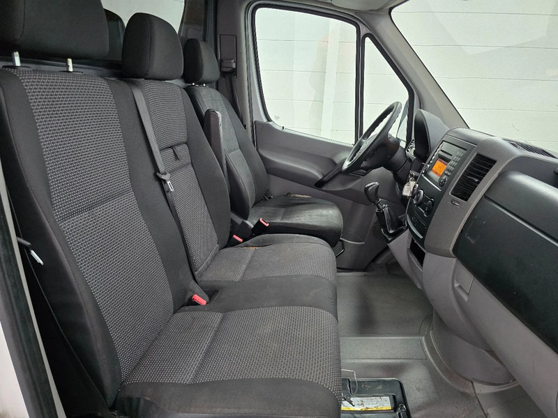כלי רכב מסחרי עם לוח, כלי רכב מסחרי קומבי Mercedes-Benz Sprinter 313 CDI / AIRCO L2H2: תמונה 10