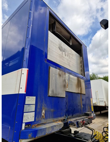 Schmitz Cargobull SKO 24 - סמיטריילר בתיבה סגורה: תמונה 3 Schmitz Cargobull SKO 24 - סמיטריילר בתיבה סגורה: תמונה 3