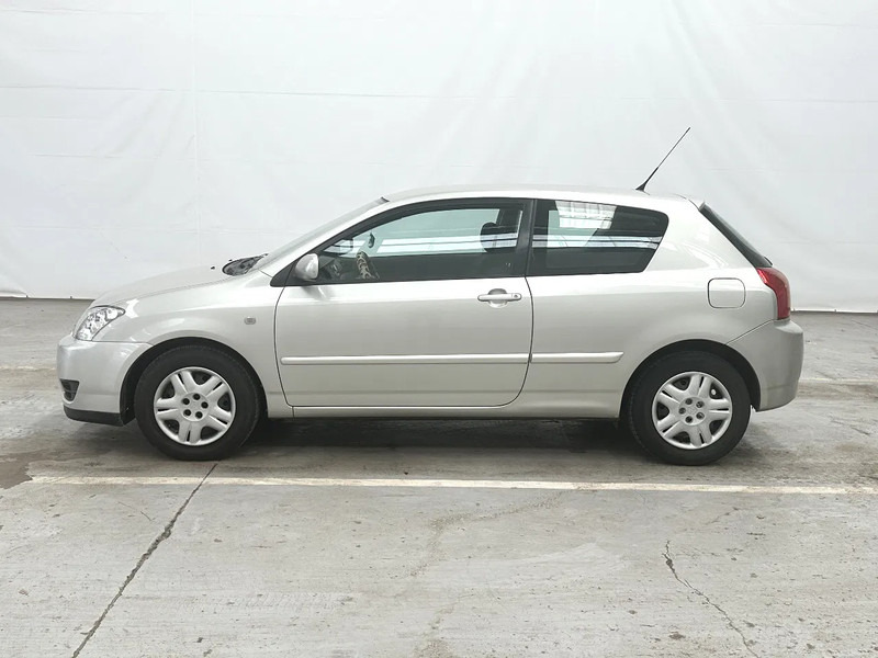 Toyota Corolla AIRCO / 1.4 - סדאן: תמונה 2 Toyota Corolla AIRCO / 1.4 - סדאן: תמונה 2