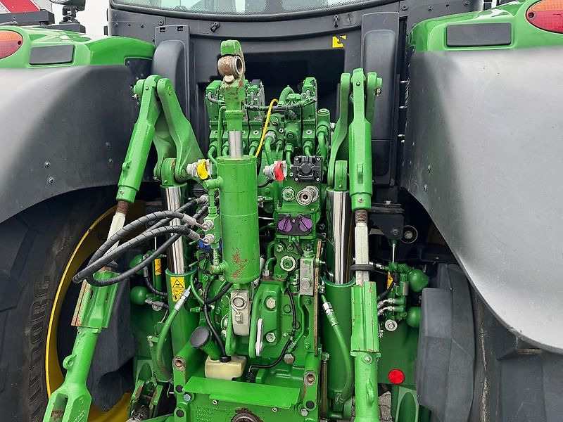 John Deere 6R250 AP 50KM COMMAND-PRO FH+FA 2022 2800 UUR!!! - טרקטור חקלאי: תמונה 5 John Deere 6R250 AP 50KM COMMAND-PRO FH+FA 2022 2800 UUR!!! - טרקטור חקלאי: תמונה 5