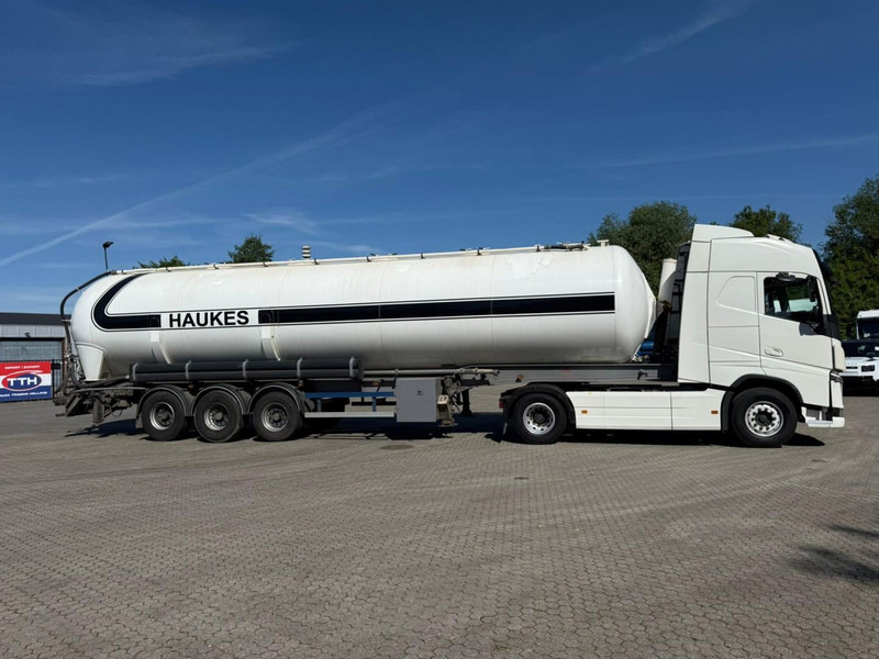 Benalu T39NLNEP Tipper Aluminium 6 compartiments - סמיטריילר מכל: תמונה 2 Benalu T39NLNEP Tipper Aluminium 6 compartiments - סמיטריילר מכל: תמונה 2