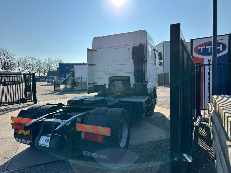 DAF XF105.410 SpaceCab Manual gearbox + Intarder - יחידת טרקטור: תמונה 3 DAF XF105.410 SpaceCab Manual gearbox + Intarder - יחידת טרקטור: תמונה 3
