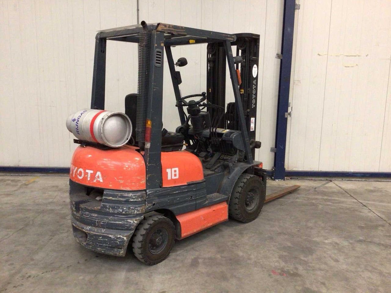1997 TOYOTA 42-6FGF18 FORKLIFT - מלגזה: תמונה 2 1997 TOYOTA 42-6FGF18 FORKLIFT - מלגזה: תמונה 2