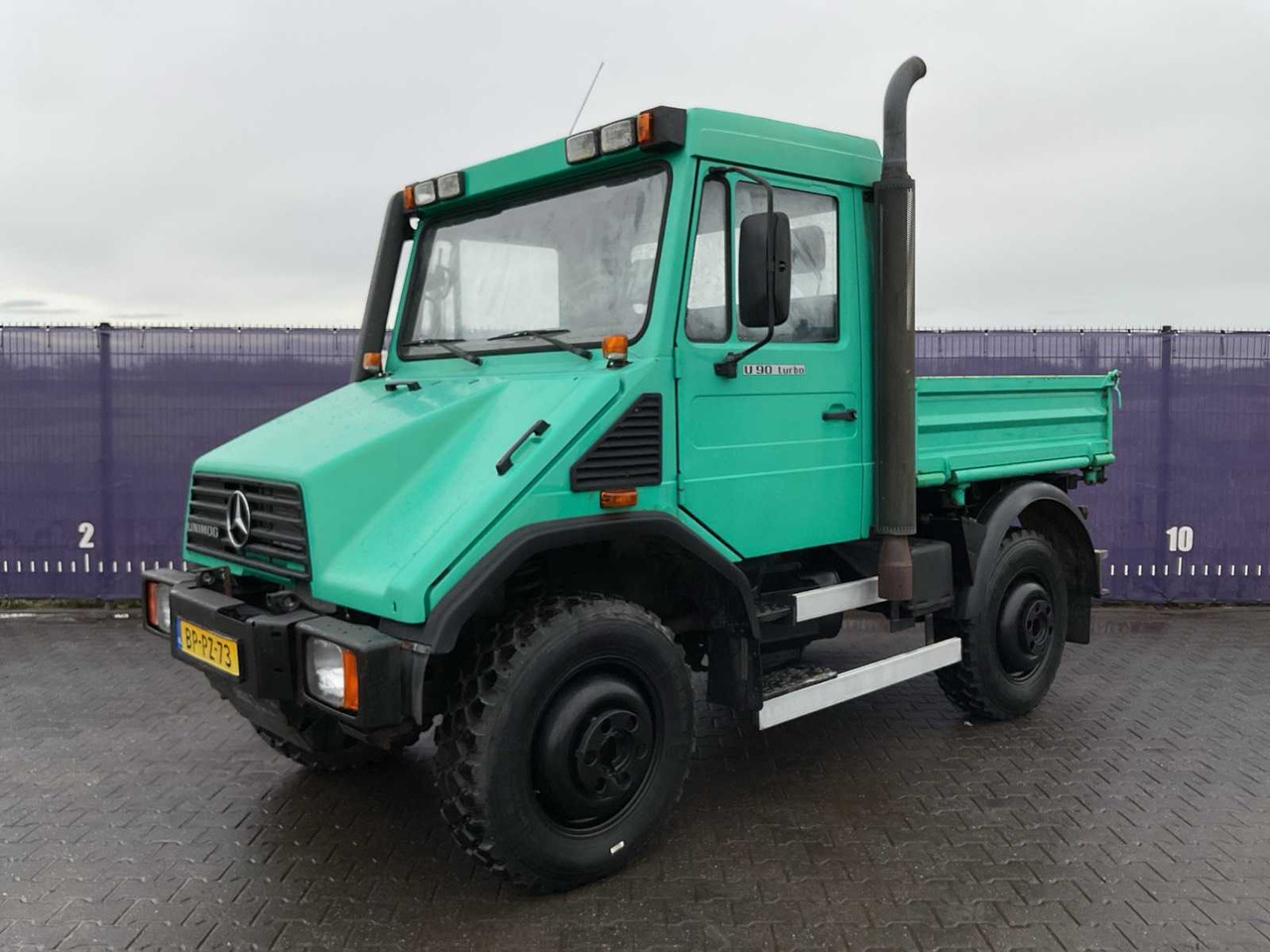 1998 MERCEDES-BENZ UNIMOG TRUCK - משאית: תמונה 1 1998 MERCEDES-BENZ UNIMOG TRUCK - משאית: תמונה 1