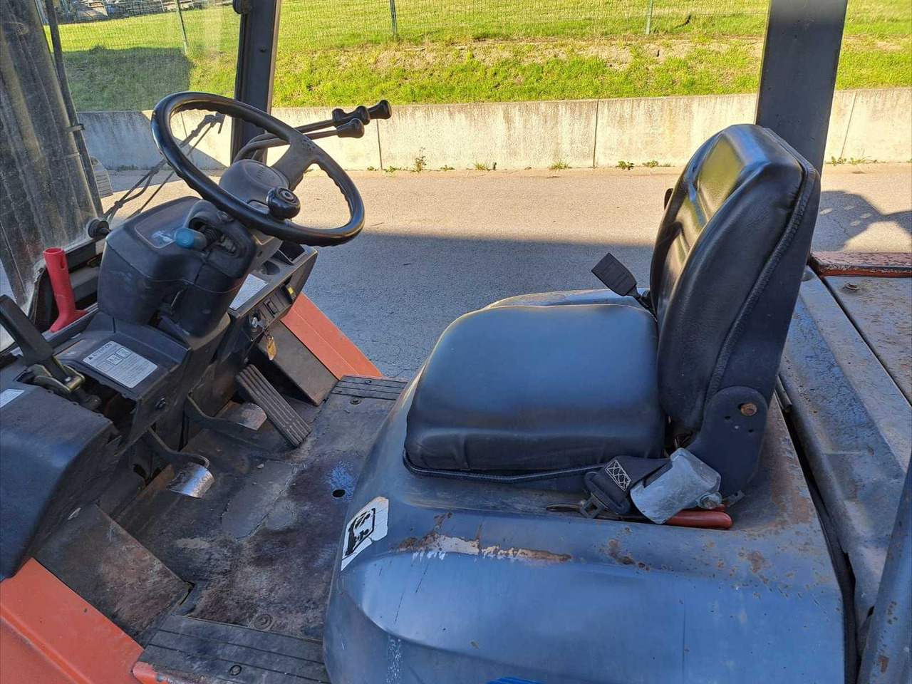 מלגזה 1999 TOYOTA 7FD35 FORKLIFT: תמונה 8 מלגזה 1999 TOYOTA 7FD35 FORKLIFT: תמונה 8