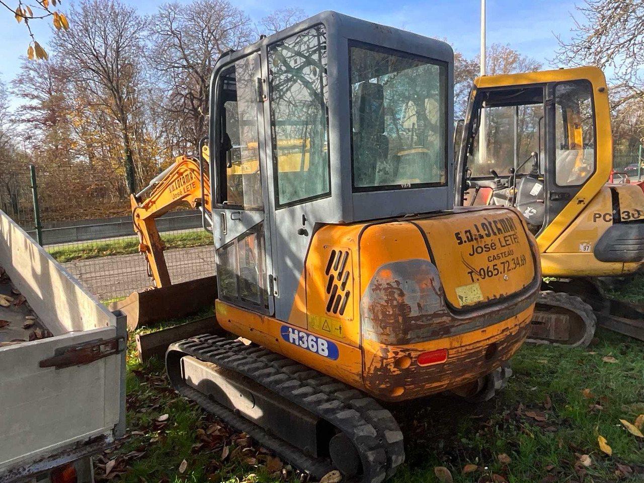 2001 HANIX H36B MINI EXCAVATOR - מיני מחפר: תמונה 4 2001 HANIX H36B MINI EXCAVATOR - מיני מחפר: תמונה 4