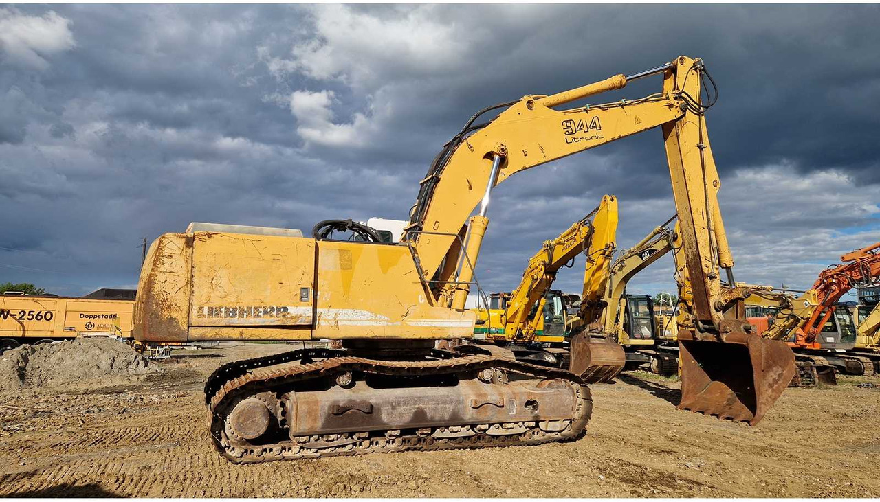 2001 LIEBHERR R944HDS TRACKED EXCAVATOR - מחפר: תמונה 3 2001 LIEBHERR R944HDS TRACKED EXCAVATOR - מחפר: תמונה 3