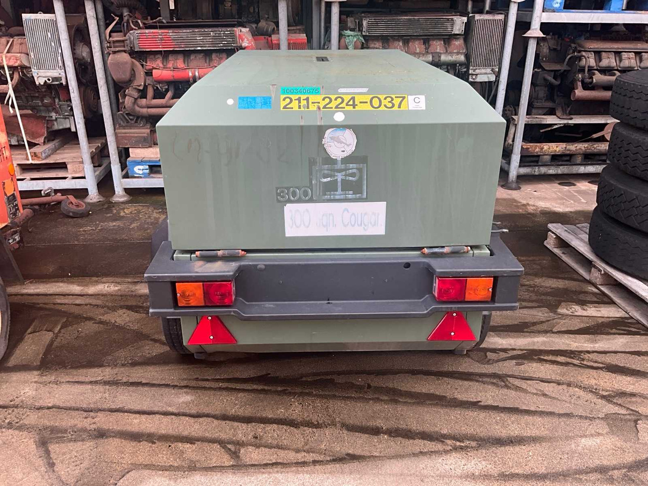 2005 INGERSOLL+RAND W902 TRAILER - קרון נגרר: תמונה 4 2005 INGERSOLL+RAND W902 TRAILER - קרון נגרר: תמונה 4