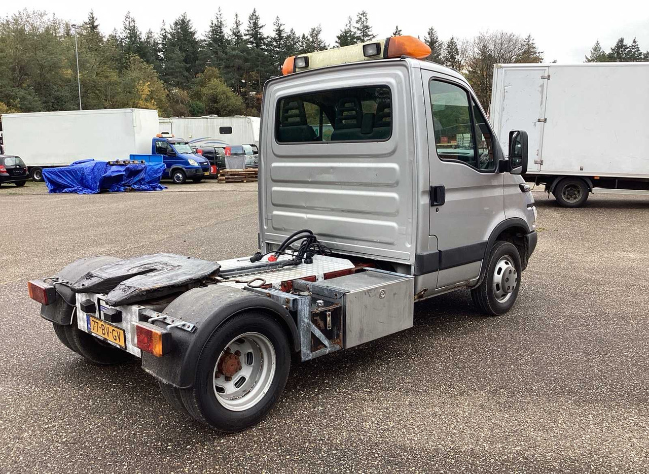 2005 IVECO 40C17 10 TON TRACTOR COMMERCIAL VEHICLE - כלי רכב מסחרי: תמונה 5 2005 IVECO 40C17 10 TON TRACTOR COMMERCIAL VEHICLE - כלי רכב מסחרי: תמונה 5