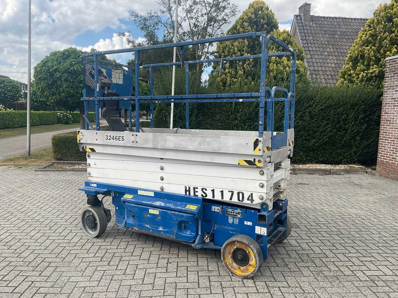 2006 JLG. 3246 ES AERIAL PLATFORM - פלטפורמה אווירית: תמונה 2 2006 JLG. 3246 ES AERIAL PLATFORM - פלטפורמה אווירית: תמונה 2