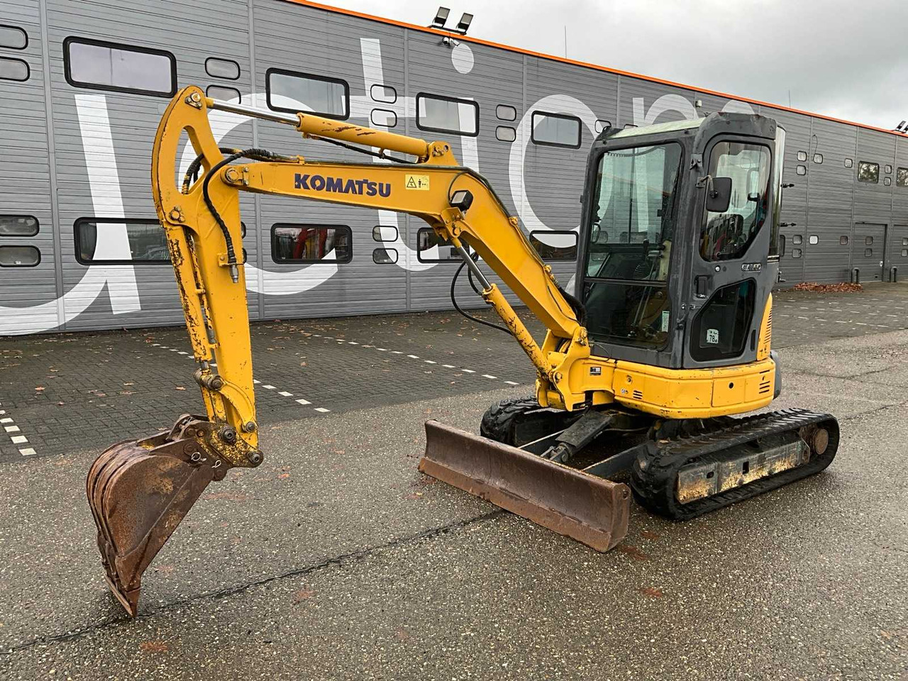 2006 KOMATSU PC35MR-2 MIDI EXCAVATOR - מחפר: תמונה 1 2006 KOMATSU PC35MR-2 MIDI EXCAVATOR - מחפר: תמונה 1