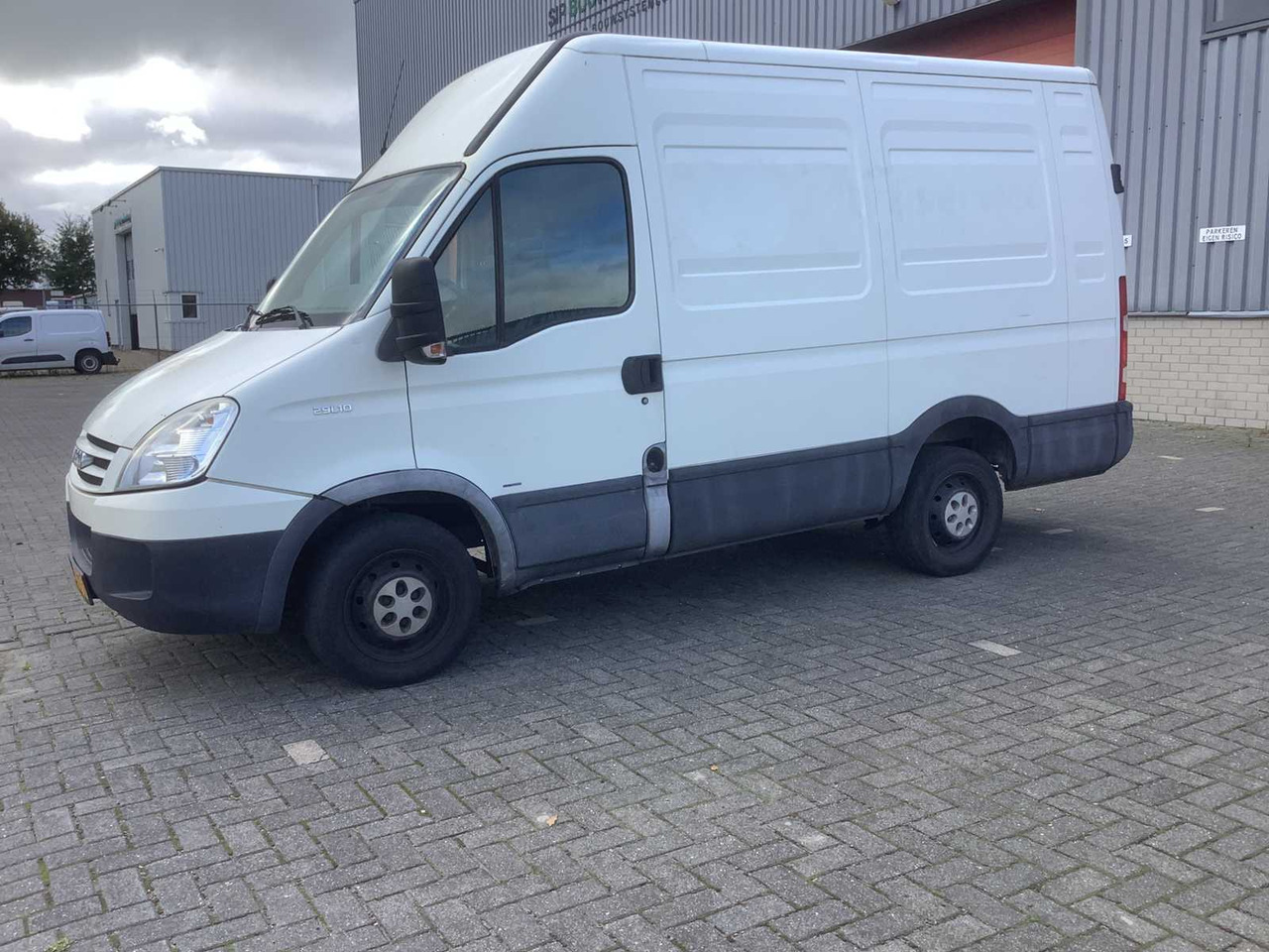 2007 IVECO DAILY 29 L 10V 300 H2 L COMMERCIAL VEHICLE - כלי רכב מסחרי: תמונה 1 2007 IVECO DAILY 29 L 10V 300 H2 L COMMERCIAL VEHICLE - כלי רכב מסחרי: תמונה 1
