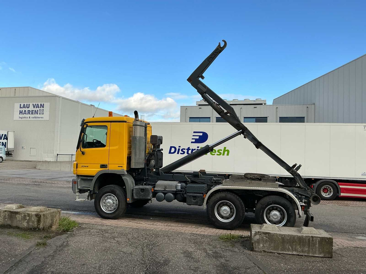 2007 MERCEDES ACTROS 3344 TRUCK - משאית: תמונה 3 2007 MERCEDES ACTROS 3344 TRUCK - משאית: תמונה 3