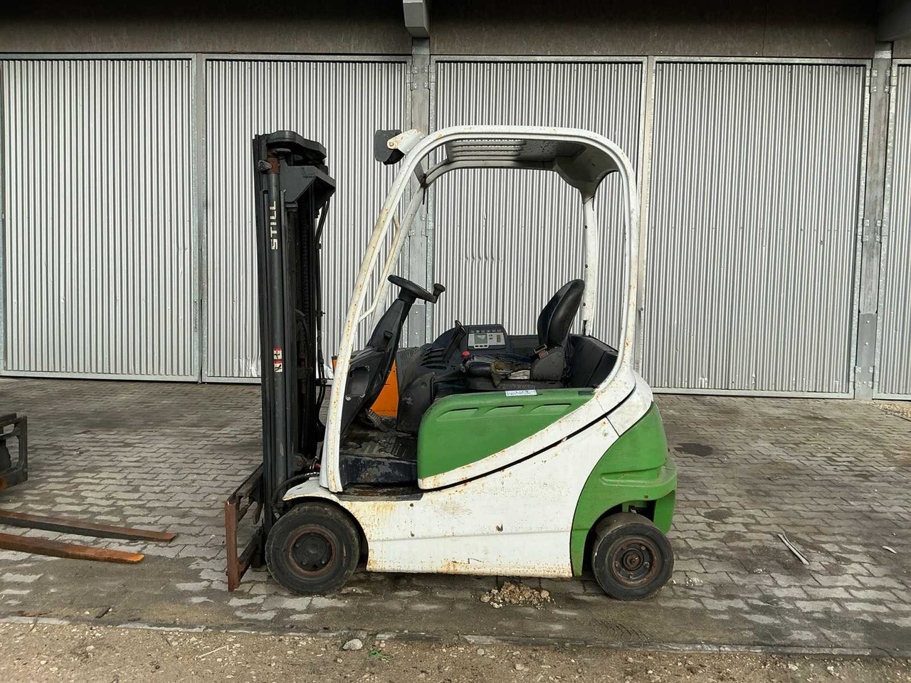 2007 STILL RX20-16 CANNIBALIZING FORKLIFT - מלגזה: תמונה 3 2007 STILL RX20-16 CANNIBALIZING FORKLIFT - מלגזה: תמונה 3