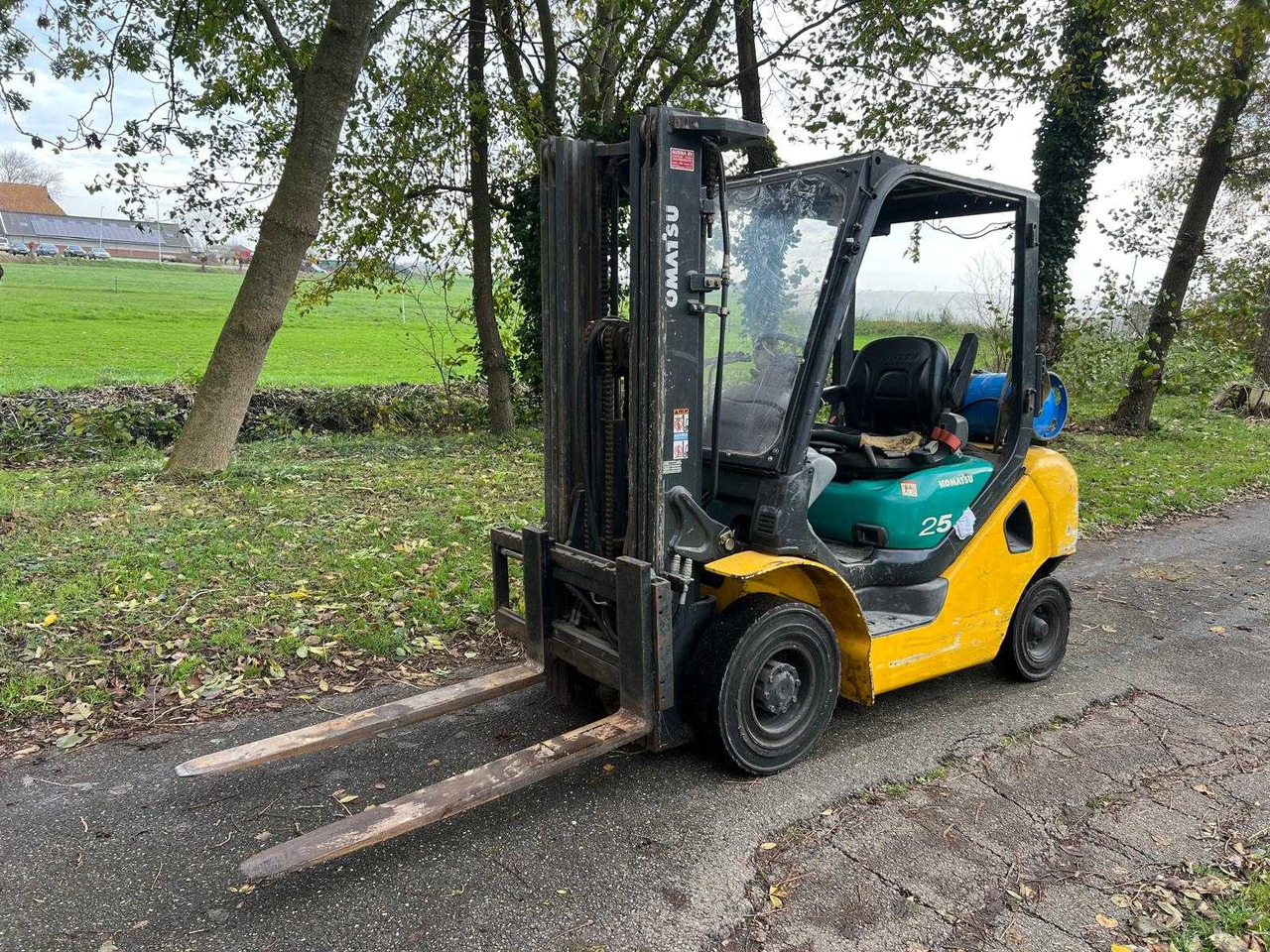2008 KOMATSU FG25HT-16R FORKLIFT TRUCK - מלגזה: תמונה 1 2008 KOMATSU FG25HT-16R FORKLIFT TRUCK - מלגזה: תמונה 1