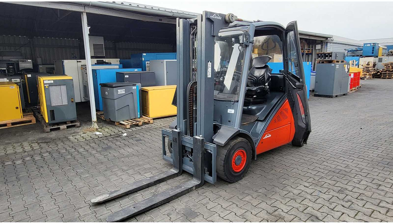 2009 LINDE H35T FORKLIFT TRUCKS - מלגזה: תמונה 2 2009 LINDE H35T FORKLIFT TRUCKS - מלגזה: תמונה 2