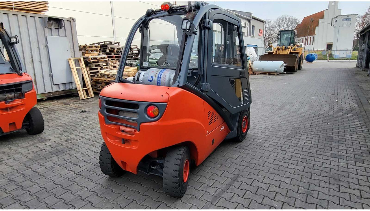 2009 LINDE H35T FORKLIFT TRUCKS - מלגזה: תמונה 4 2009 LINDE H35T FORKLIFT TRUCKS - מלגזה: תמונה 4