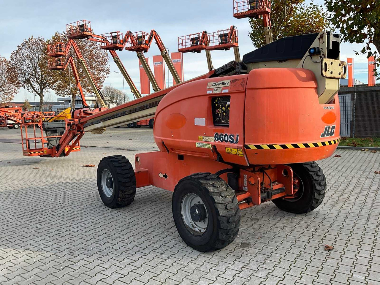 2010 JLG 660SJG BOOM LIFT 4X4 - פלטפורמה אווירית: תמונה 3 2010 JLG 660SJG BOOM LIFT 4X4 - פלטפורמה אווירית: תמונה 3