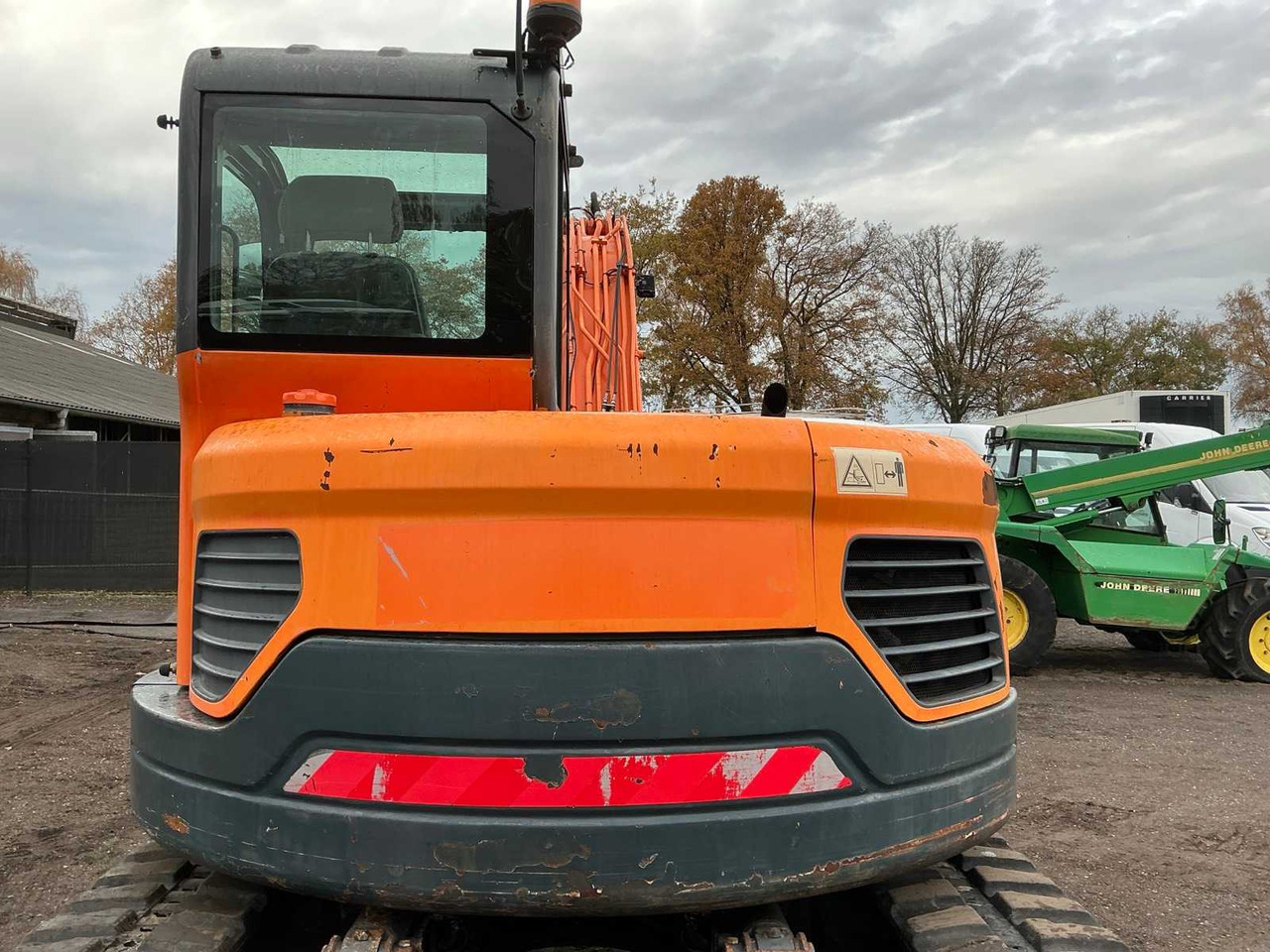 2011 DOOSAN DX 80R MIDI EXCAVATOR - מחפר: תמונה 5 2011 DOOSAN DX 80R MIDI EXCAVATOR - מחפר: תמונה 5