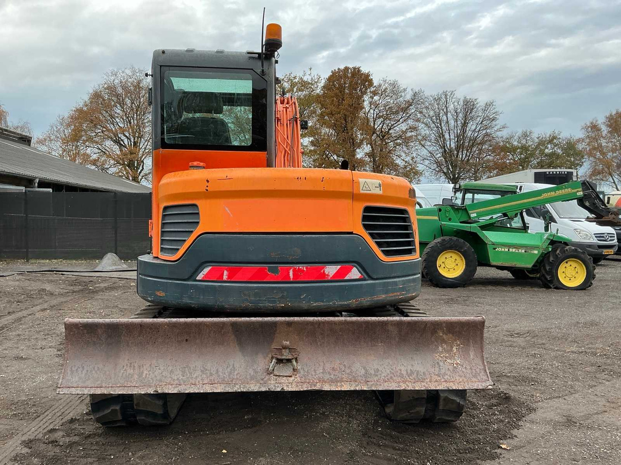 2011 DOOSAN DX 80R MIDI EXCAVATOR - מחפר: תמונה 4 2011 DOOSAN DX 80R MIDI EXCAVATOR - מחפר: תמונה 4