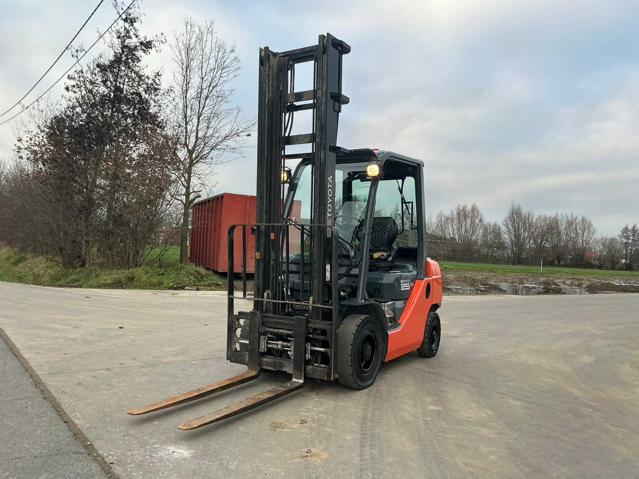 2011 TOYOTA 8FDF25 FORKLIFT - מלגזה: תמונה 2 2011 TOYOTA 8FDF25 FORKLIFT - מלגזה: תמונה 2