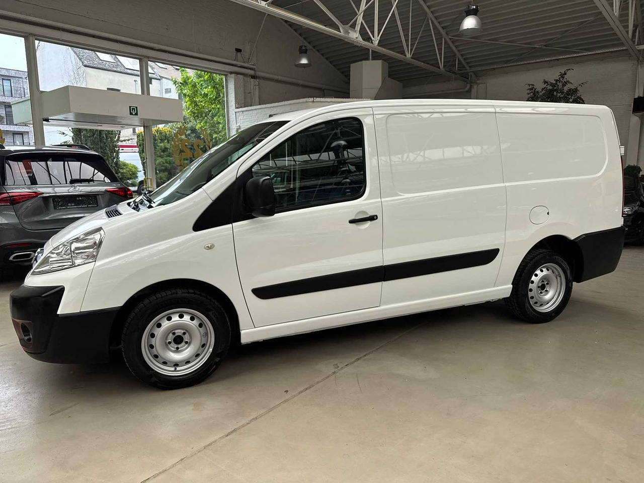 2012 FIAT SCUDO 2.0 DIESEL - כלי רכב מסחרי: תמונה 5 2012 FIAT SCUDO 2.0 DIESEL - כלי רכב מסחרי: תמונה 5