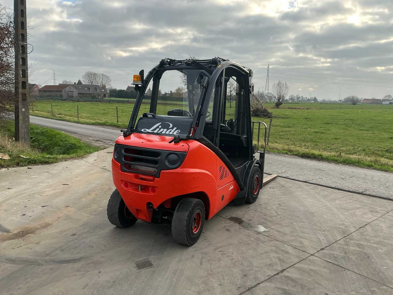 מלגזה 2012 LINDE H30T-01 FORKLIFT: תמונה 12