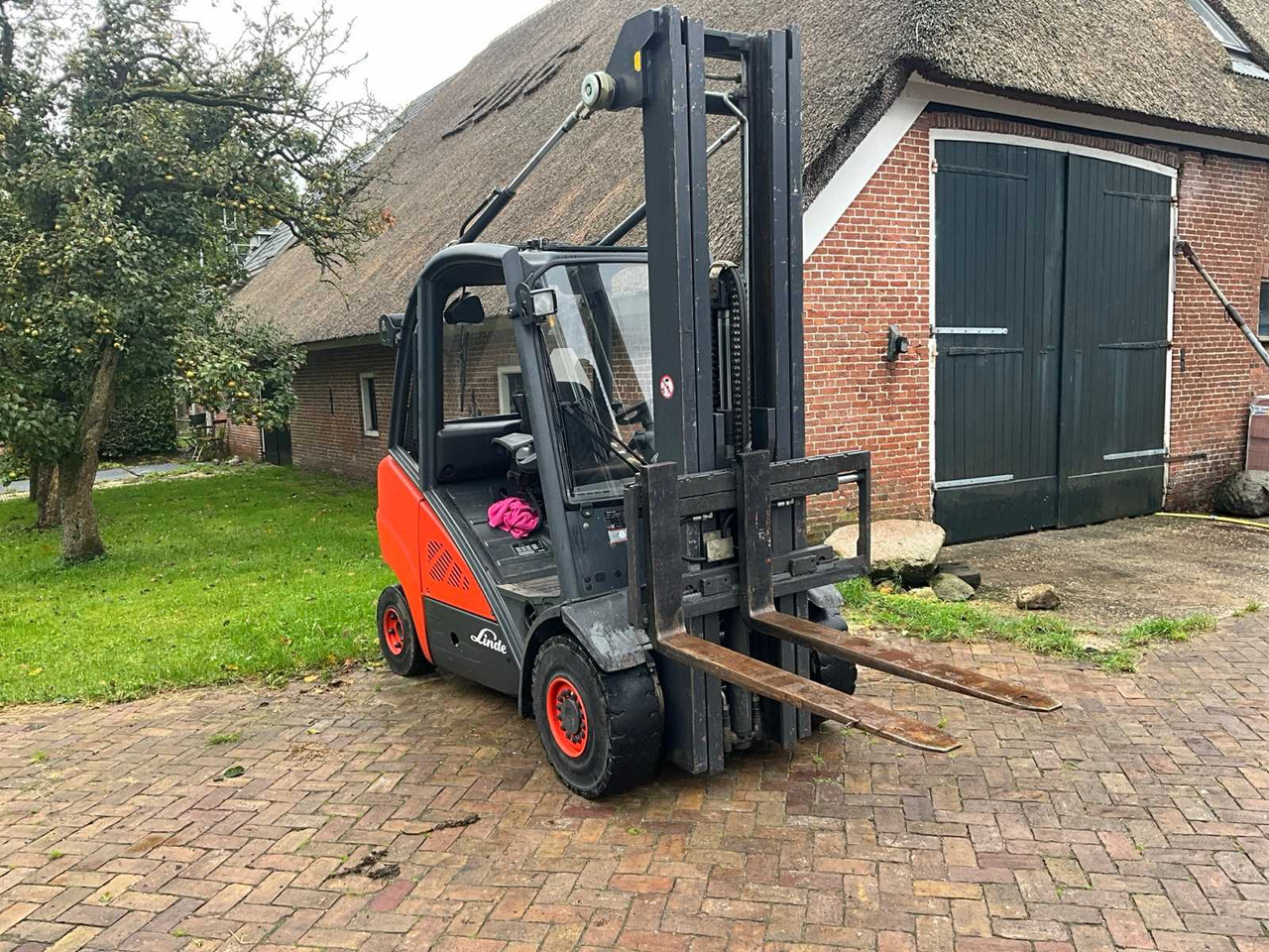 2012 - LINDE - HD30 - 3 TON - DIESEL - FORKLIFT TRUCK - מלגזה: תמונה 2 2012 - LINDE - HD30 - 3 TON - DIESEL - FORKLIFT TRUCK - מלגזה: תמונה 2