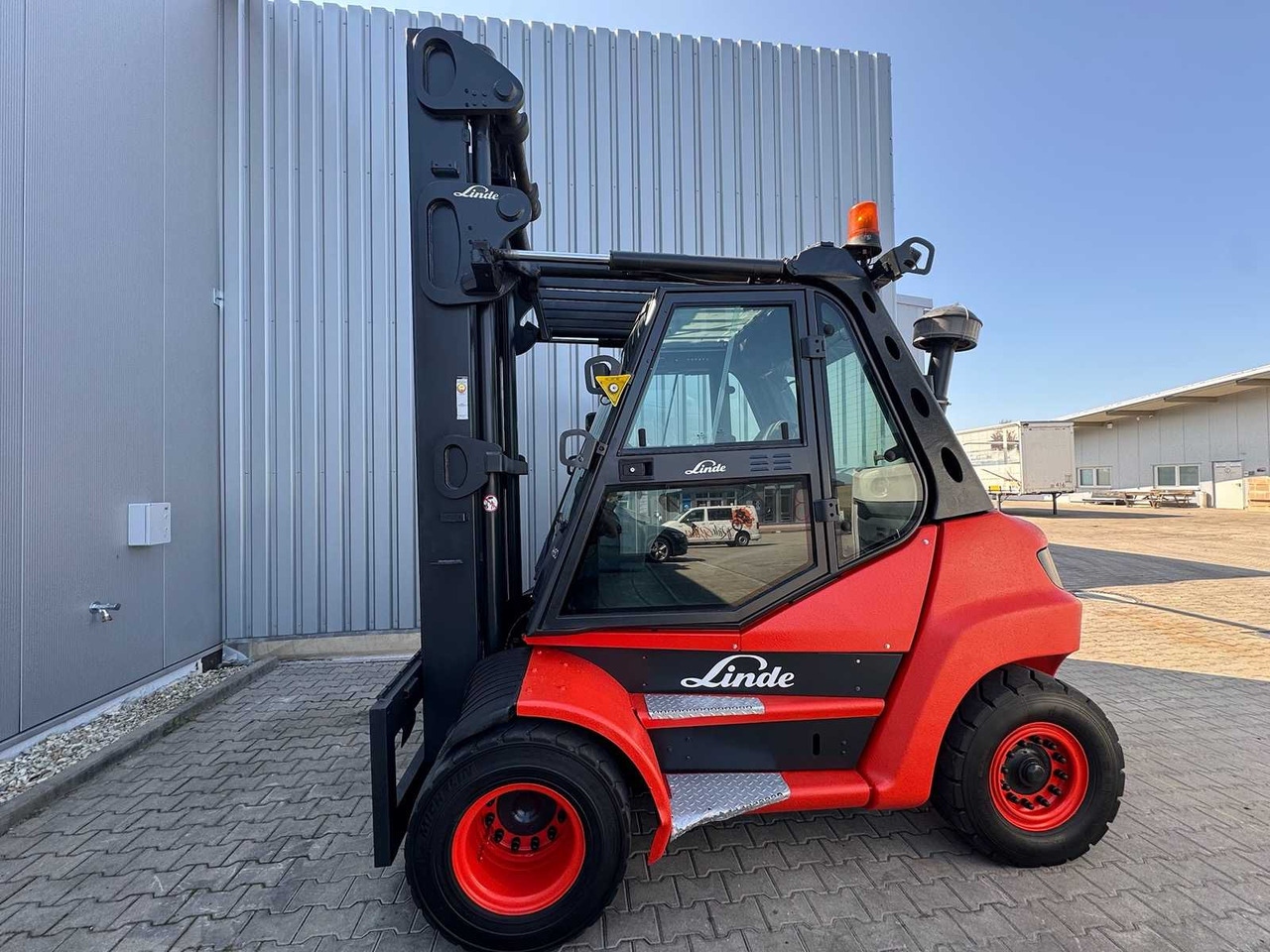 2012 UVV 08/2026 LINDE H60D 6,000KG 3RD + 4TH VALVE DIESEL FORKLIFT 13,507 HOURS - מלגזה: תמונה 1 2012 UVV 08/2026 LINDE H60D 6,000KG 3RD + 4TH VALVE DIESEL FORKLIFT 13,507 HOURS - מלגזה: תמונה 1