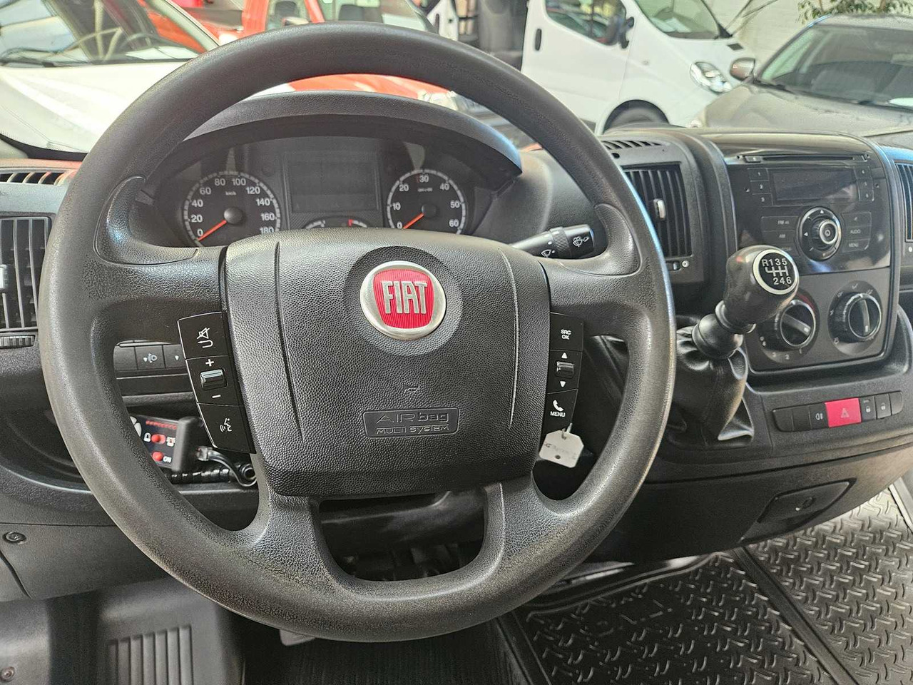 כלי רכב מסחרי 2013 FIAT DUCATO - DOUBLE CAB !! 52,000KM!!: תמונה 17 כלי רכב מסחרי 2013 FIAT DUCATO - DOUBLE CAB !! 52,000KM!!: תמונה 17