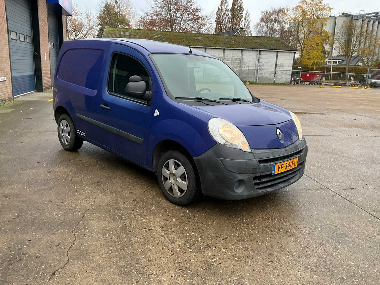 2013 RENAULT KANGOO EXPRESS 1.5DCI 75 COMMERCIAL VEHICLE - כלי רכב מסחרי: תמונה 4 2013 RENAULT KANGOO EXPRESS 1.5DCI 75 COMMERCIAL VEHICLE - כלי רכב מסחרי: תמונה 4