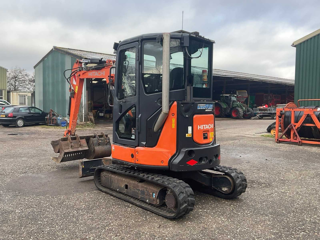 2014 HITACHI ZX 33U-5 MINI EXCAVATOR - מיני מחפר: תמונה 3 2014 HITACHI ZX 33U-5 MINI EXCAVATOR - מיני מחפר: תמונה 3