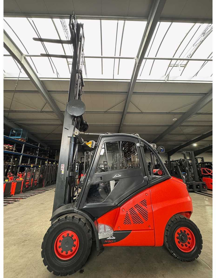 2015 LINDE H50D 5,000KG TRIPLEX 666CM 3+4TH VALVE DIESEL FORKLIFT FORKLIFT 15,862 HOURS. - מלגזה: תמונה 3 2015 LINDE H50D 5,000KG TRIPLEX 666CM 3+4TH VALVE DIESEL FORKLIFT FORKLIFT 15,862 HOURS. - מלגזה: תמונה 3