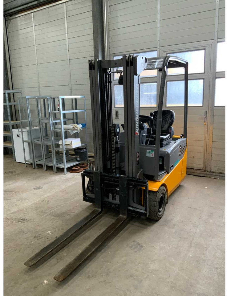 2016 JUNGHEINRICH EFG 115 FORKLIFT - מלגזה: תמונה 3 2016 JUNGHEINRICH EFG 115 FORKLIFT - מלגזה: תמונה 3