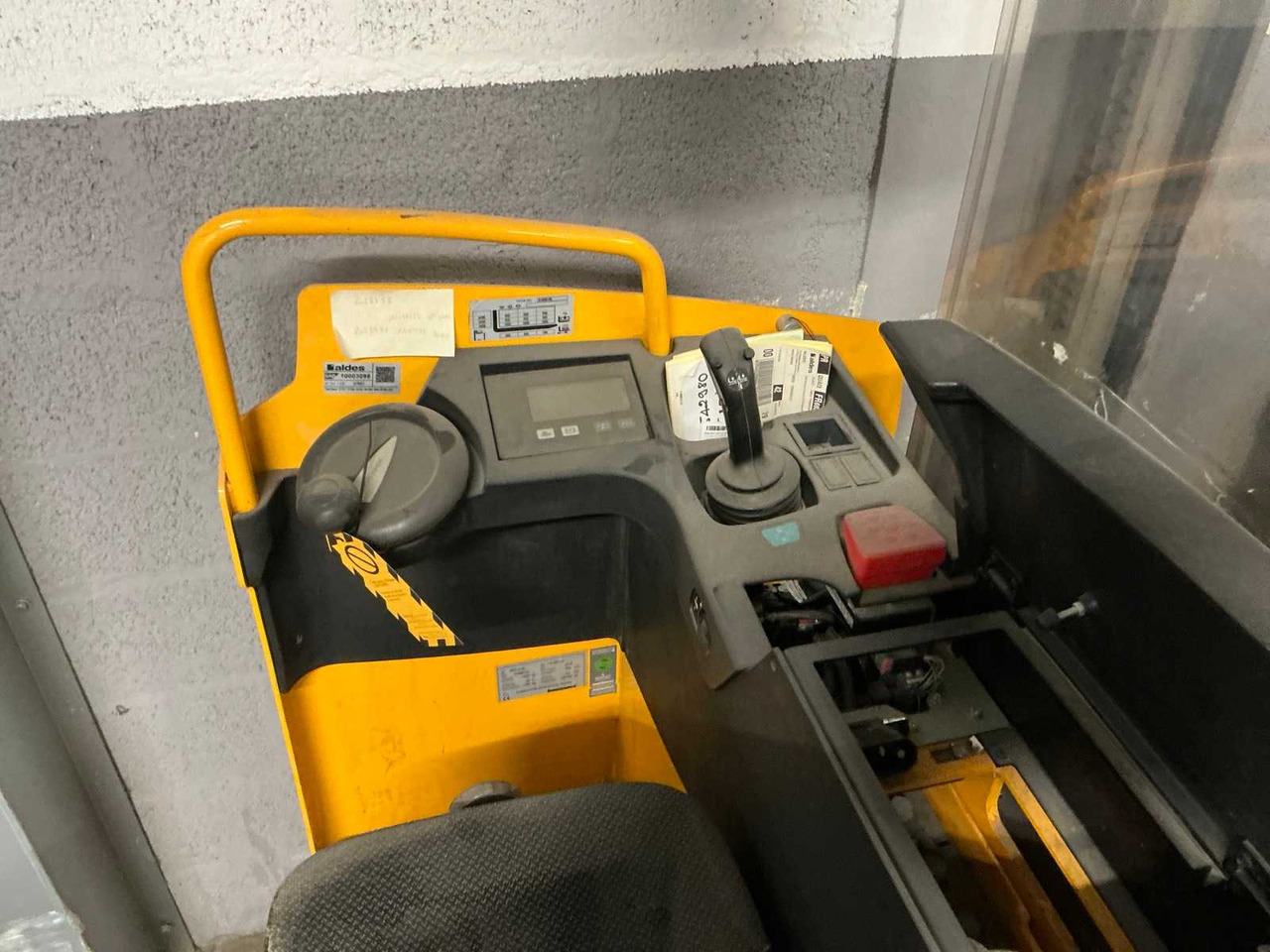 2016 JUNGHEINRICH ESC 316Z FORKLIFT - מלגזה: תמונה 4 2016 JUNGHEINRICH ESC 316Z FORKLIFT - מלגזה: תמונה 4