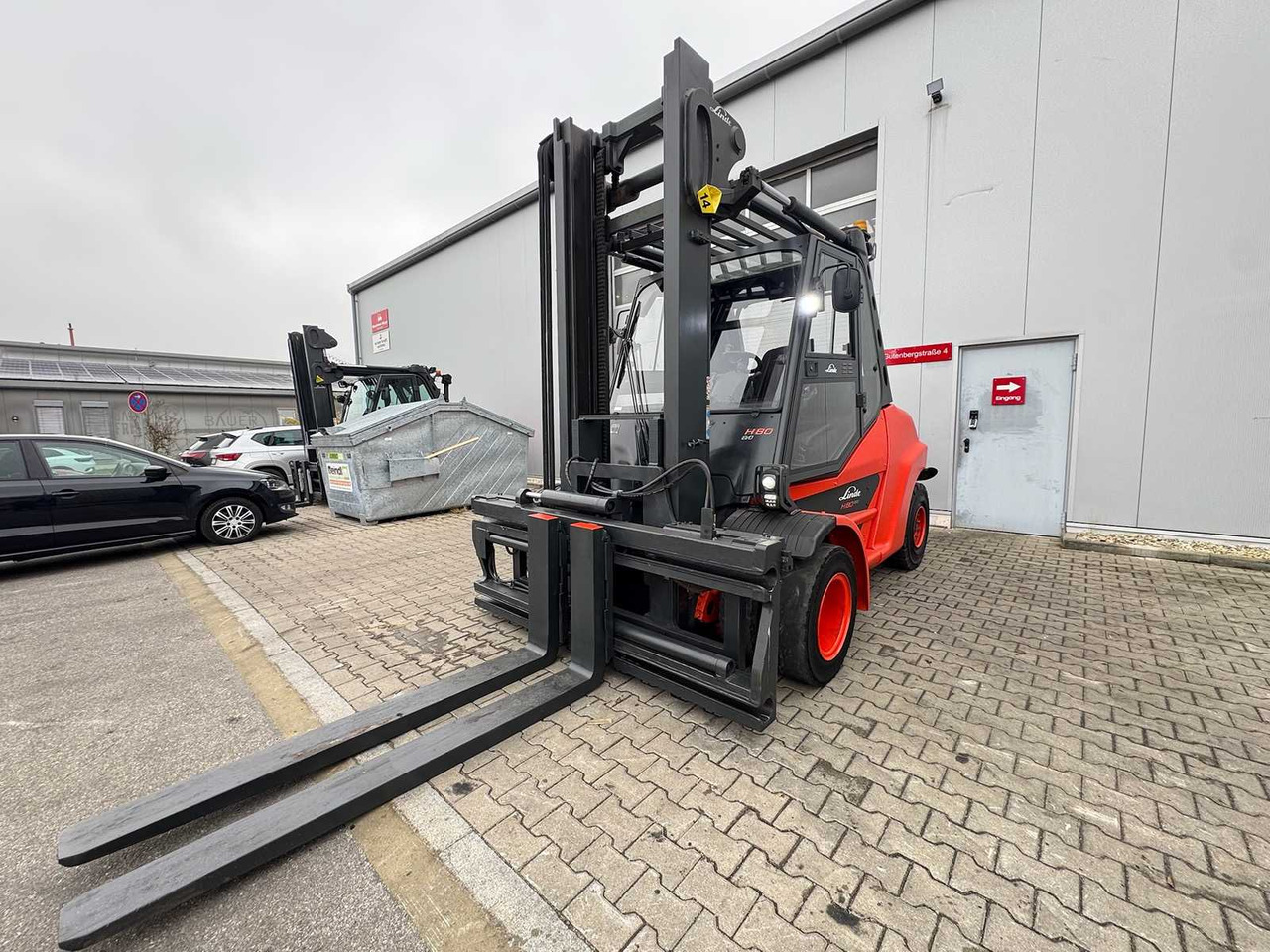 2016 LINDE H80D-900 H80 8,000KG DIESEL FORKLIFT FORKLIFT 3+4TH VALVE ZVG+SS 5,446 HOURS. - מלגזה: תמונה 2 2016 LINDE H80D-900 H80 8,000KG DIESEL FORKLIFT FORKLIFT 3+4TH VALVE ZVG+SS 5,446 HOURS. - מלגזה: תמונה 2