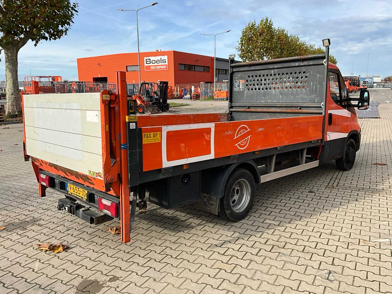 2017 IVECO DAILY 35-140 FLATBED TRUCK - כלי רכב מסחרי: תמונה 3 2017 IVECO DAILY 35-140 FLATBED TRUCK - כלי רכב מסחרי: תמונה 3