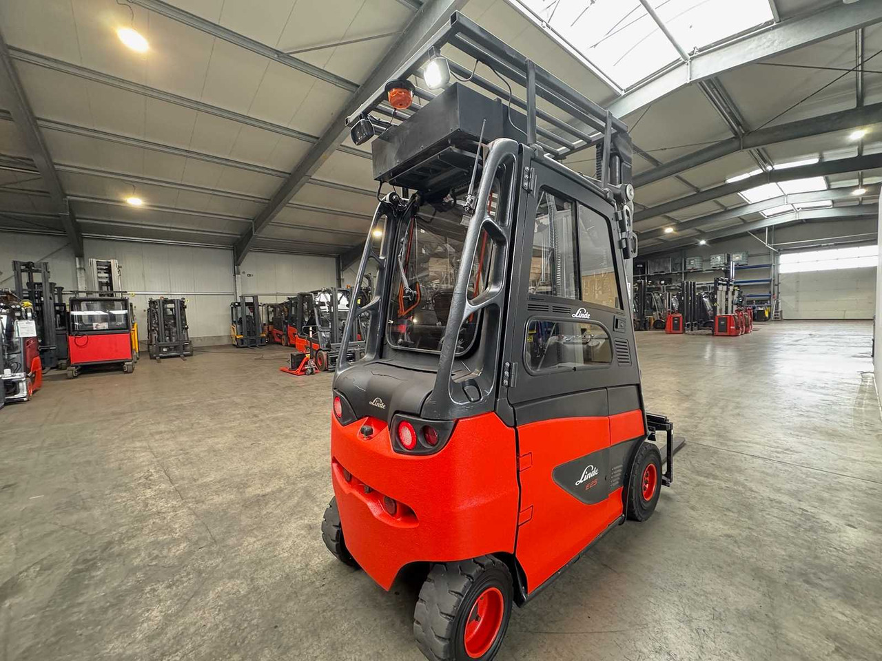 מלגזה 2018 SERVICE + UVV 08/2026 LINDE E25 EVO KLIMA 3.+4.: תמונה 9