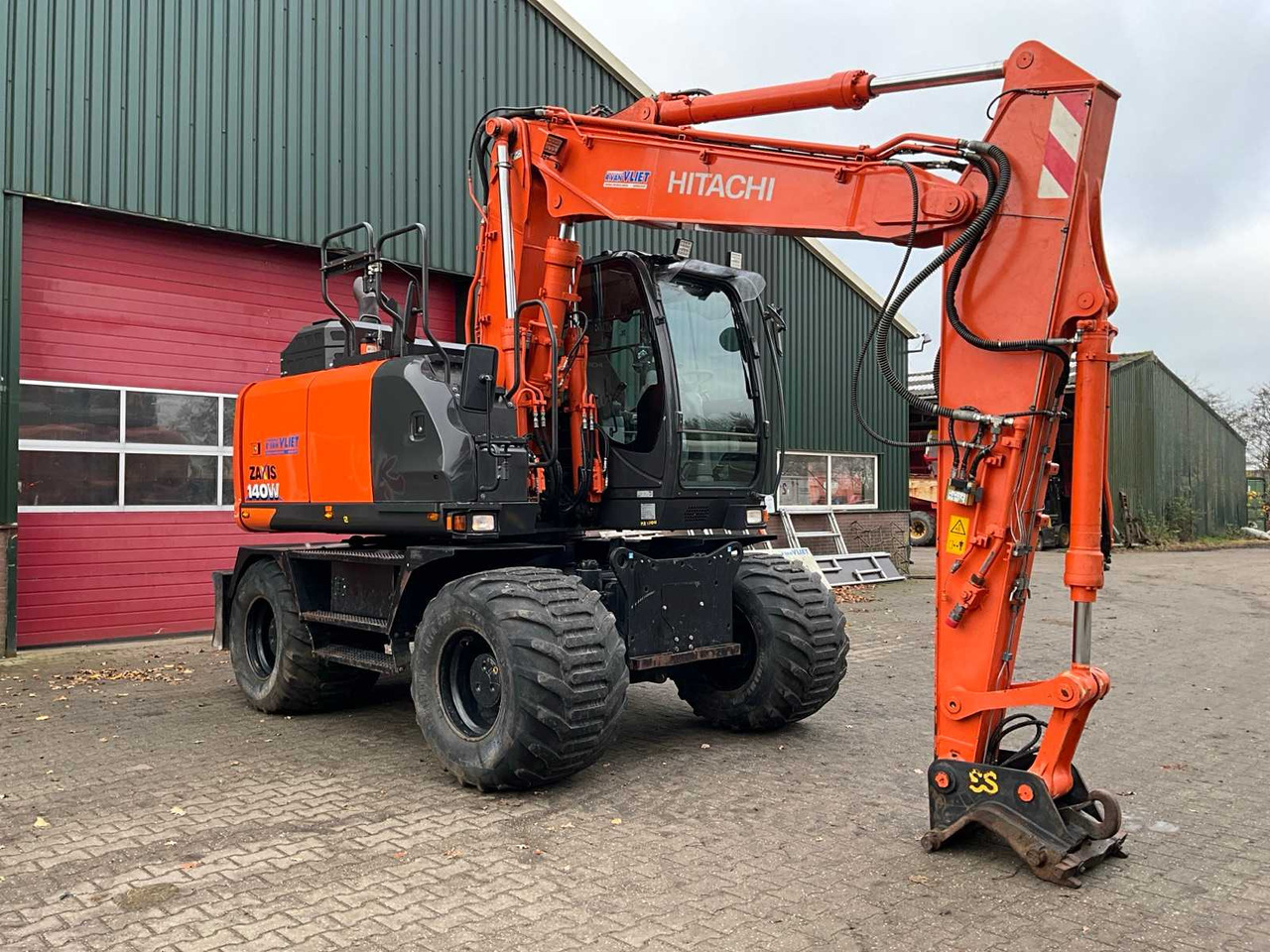 2019 HITACHI WHEELED EXCAVATOR - מחפר גלגלים: תמונה 4 2019 HITACHI WHEELED EXCAVATOR - מחפר גלגלים: תמונה 4