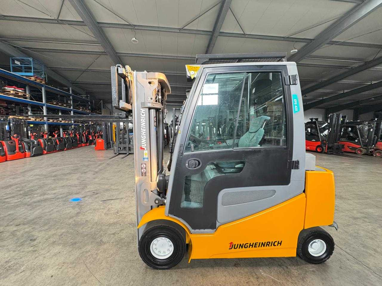 2019 SERVICE + UVV 09/2026 JUNGHEINRICH EFG425 EVO 2,500KG TRIPLEX ELECTRIC FORKLIFT 3RD + 4TH VALVE 7,821 HOURS - מלגזה: תמונה 3 2019 SERVICE + UVV 09/2026 JUNGHEINRICH EFG425 EVO 2,500KG TRIPLEX ELECTRIC FORKLIFT 3RD + 4TH VALVE 7,821 HOURS - מלגזה: תמונה 3