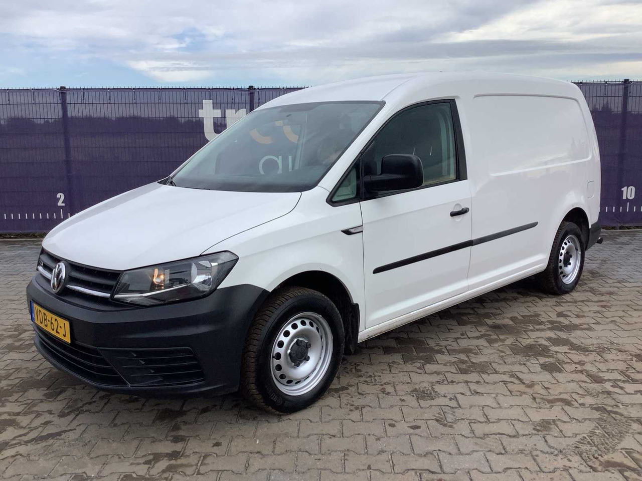 2019 - VOLKSWAGEN - CADDY - 1.4 TGI MAXI L2H1 ECOFUEL - CNG/NATURAL GAS - COMMERCIAL VEHICLE - כלי רכב מסחרי: תמונה 1 2019 - VOLKSWAGEN - CADDY - 1.4 TGI MAXI L2H1 ECOFUEL - CNG/NATURAL GAS - COMMERCIAL VEHICLE - כלי רכב מסחרי: תמונה 1
