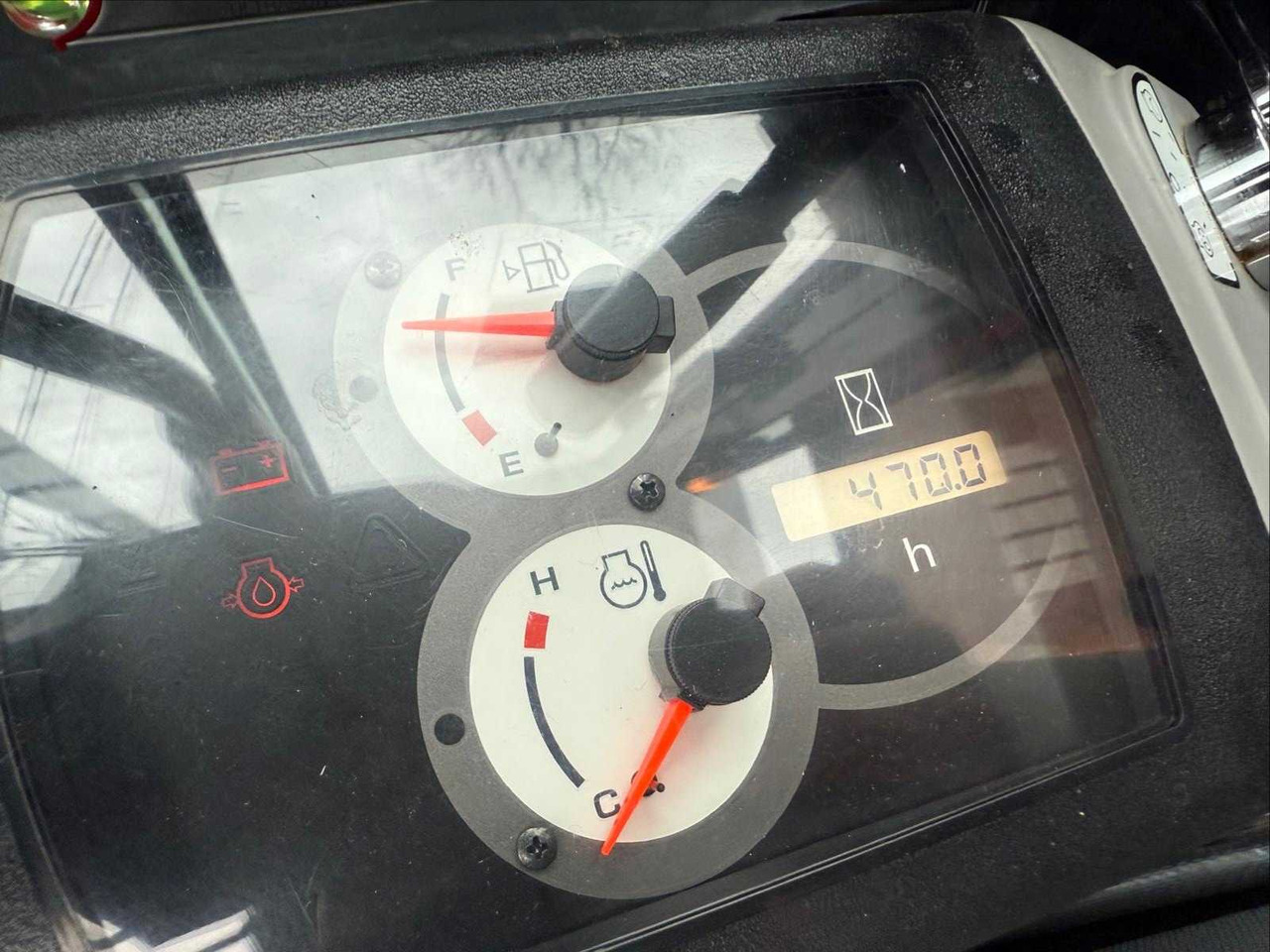 2020 KOMATSU PC26 CRAWLER EXCAVATOR - מחפר: תמונה 4 2020 KOMATSU PC26 CRAWLER EXCAVATOR - מחפר: תמונה 4