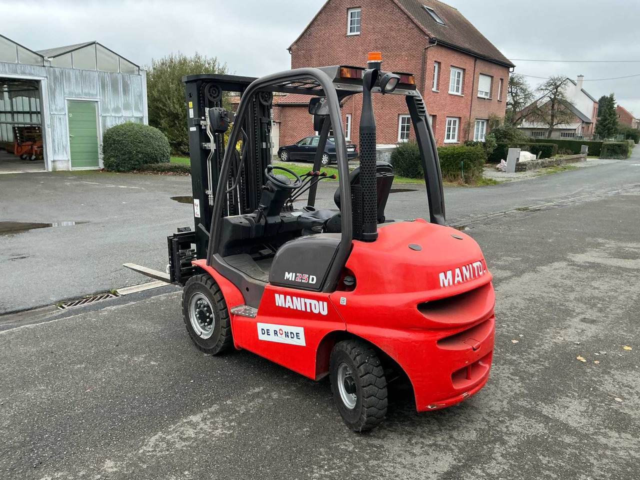 2020 MANITOU MI25D FORKLIFT - מלגזה: תמונה 3 2020 MANITOU MI25D FORKLIFT - מלגזה: תמונה 3