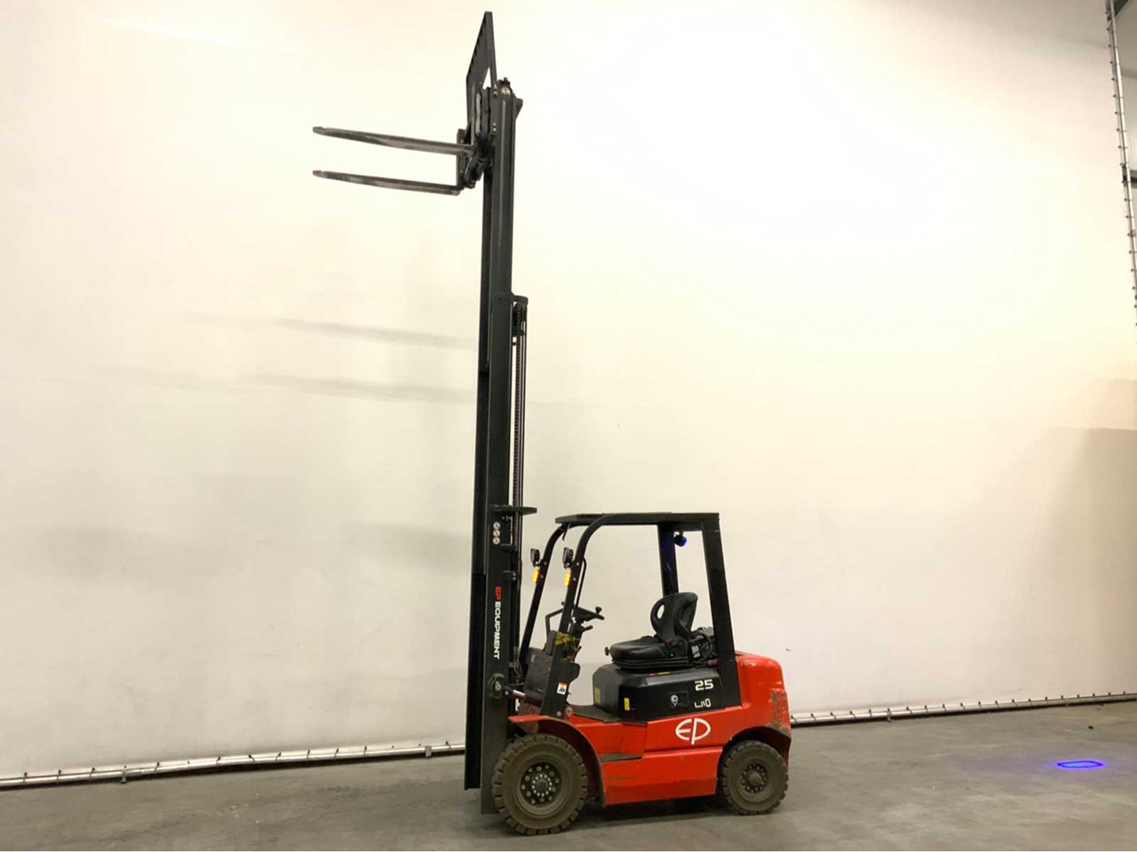 2022 EP EFL252 FORKLIFT - מלגזה: תמונה 1 2022 EP EFL252 FORKLIFT - מלגזה: תמונה 1