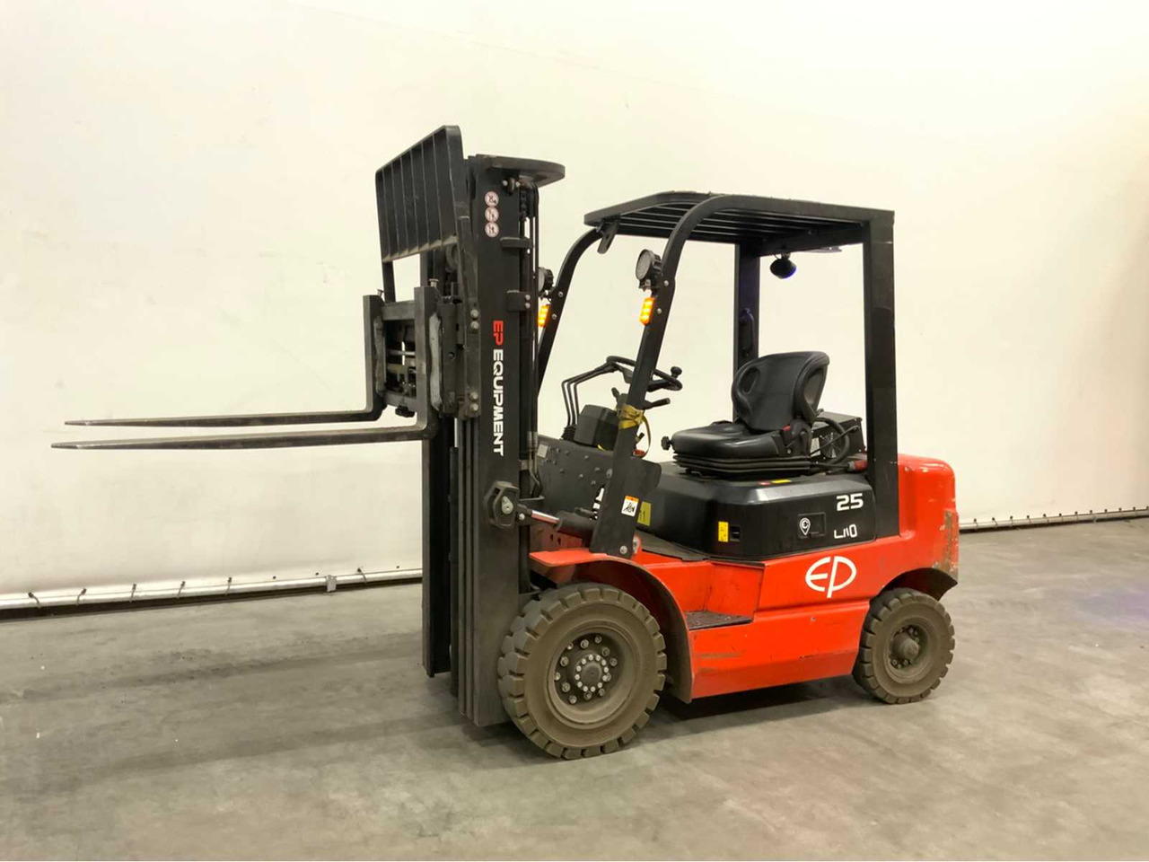 2022 EP EFL252 FORKLIFT - מלגזה: תמונה 3 2022 EP EFL252 FORKLIFT - מלגזה: תמונה 3